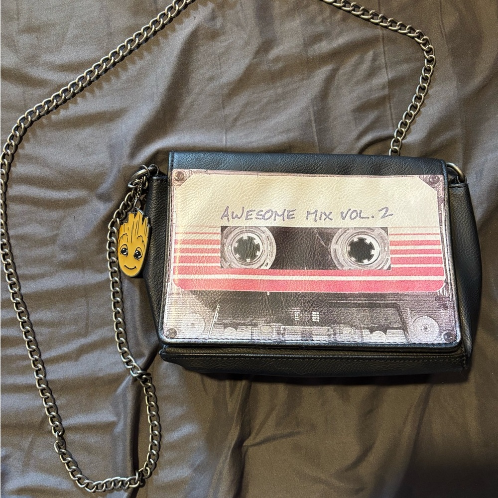 NWOT Marvel Guar of the Galaxy purse!🪴